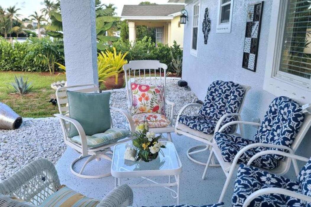 Palm Springs 3-Bedroom 2-Bath 5 Miles To The Beach Лейк Уърт Екстериор снимка