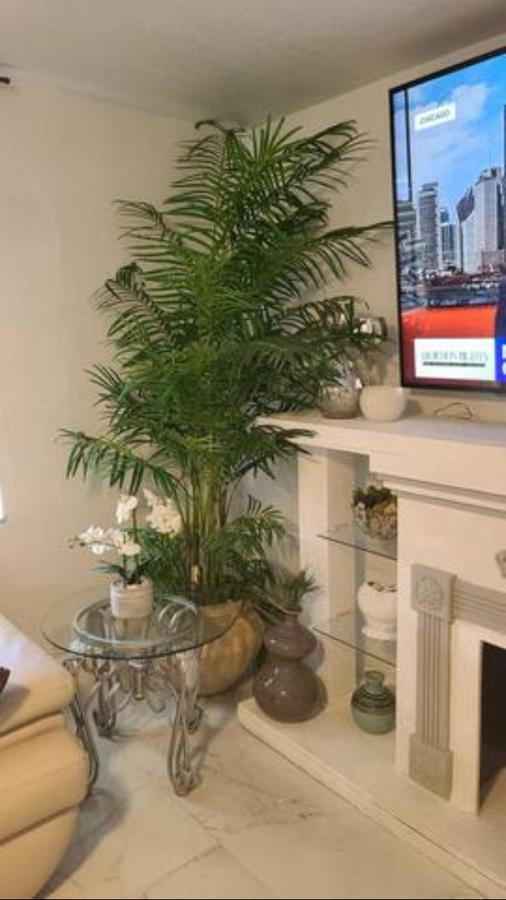 Palm Springs 3-Bedroom 2-Bath 5 Miles To The Beach Лейк Уърт Екстериор снимка